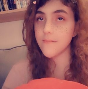 Meet your Posher, Dani